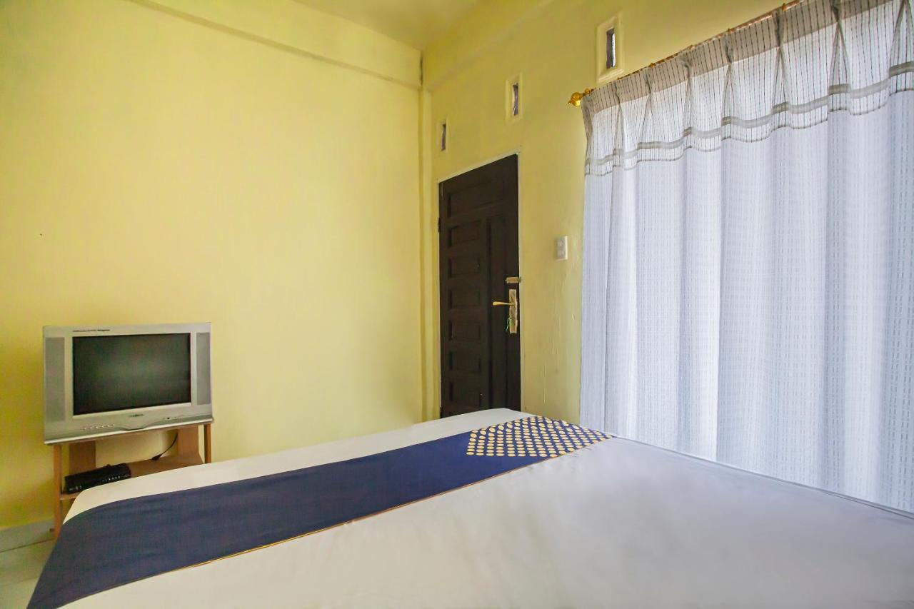 Spot On 2824 Hotel Permata Tongging Extérieur photo